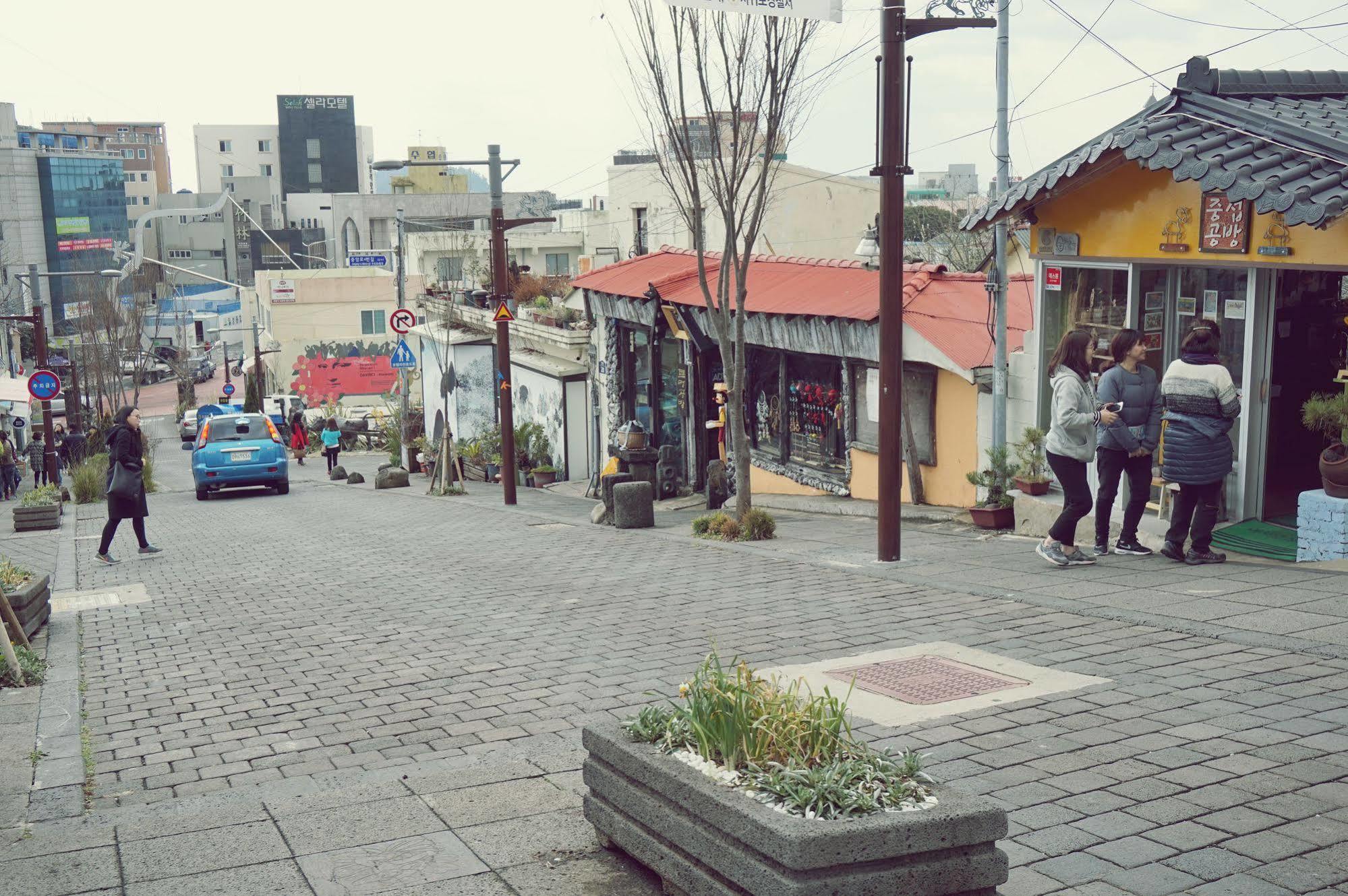 Seogwipo Dongwon Hotel Exterior foto