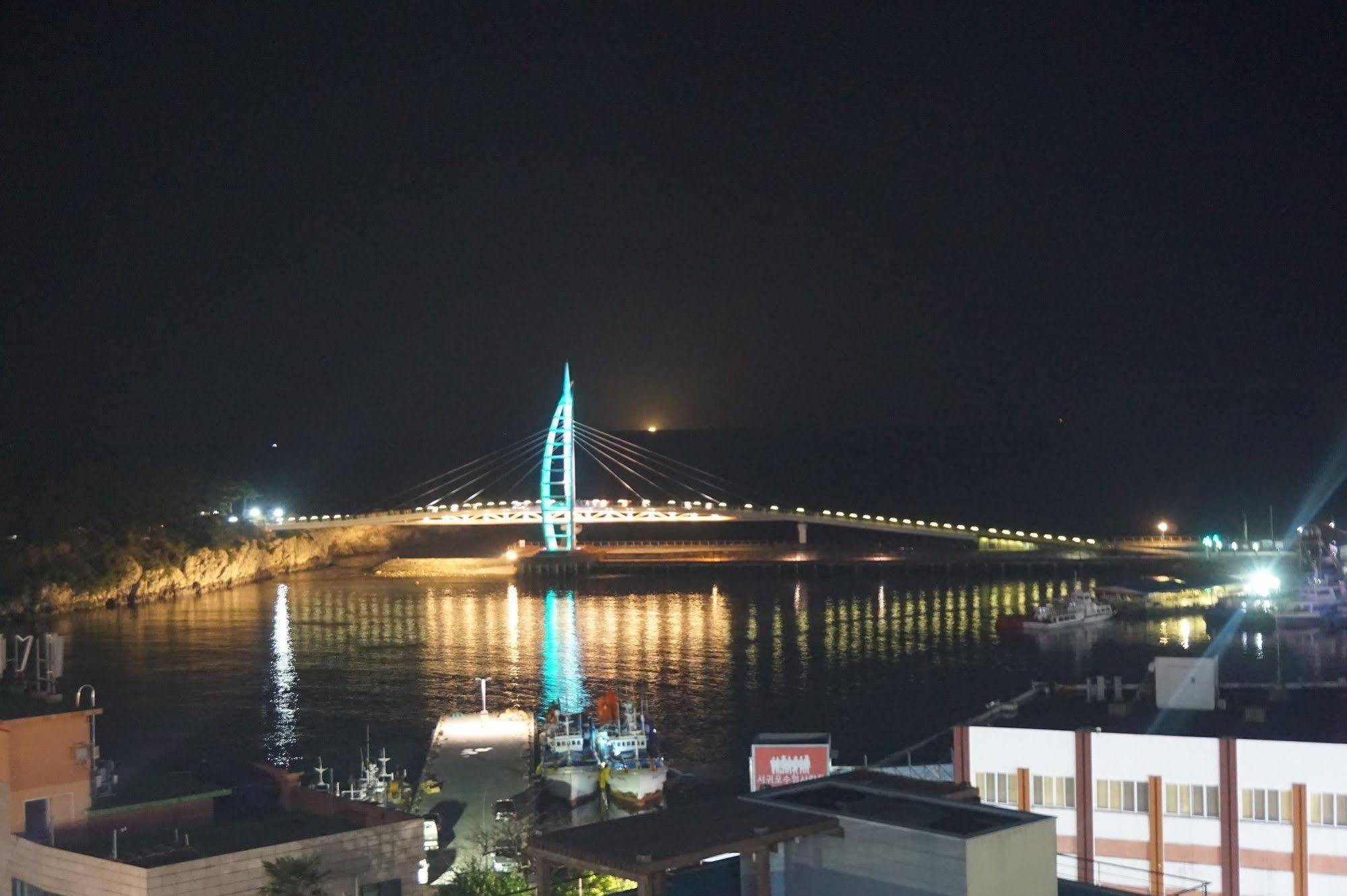 Seogwipo Dongwon Hotel Exterior foto